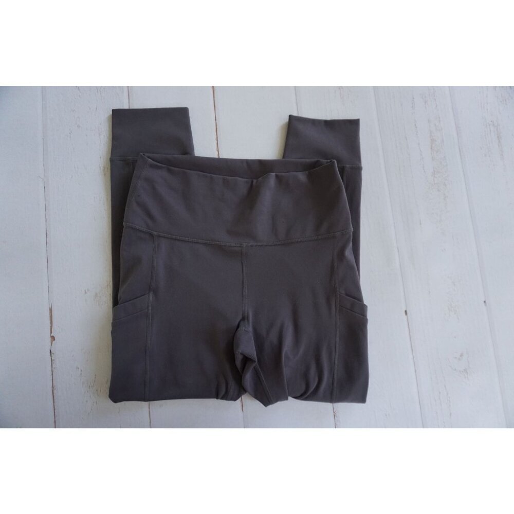 Fabletics Womens Gray Cropped Athletic Capris - Size S